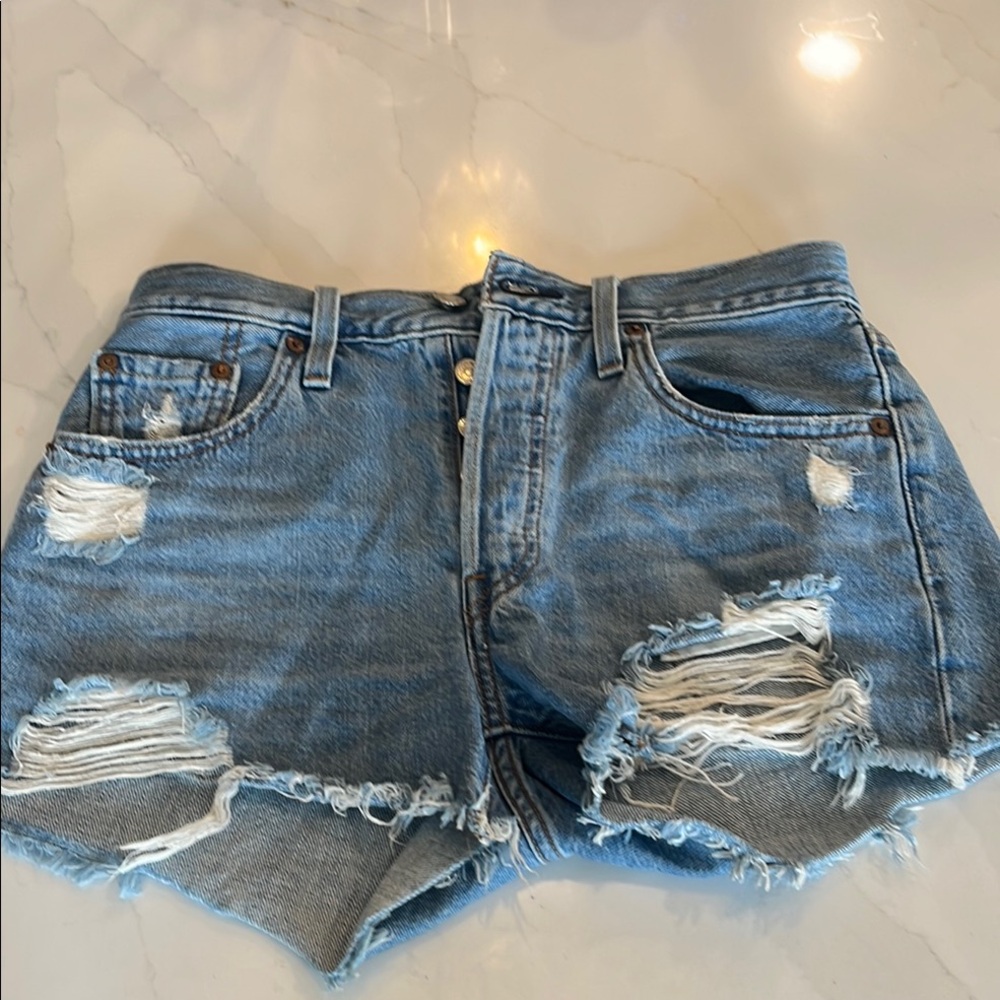 Levi Strauss Distressed Denim Women Shorts Size 25
